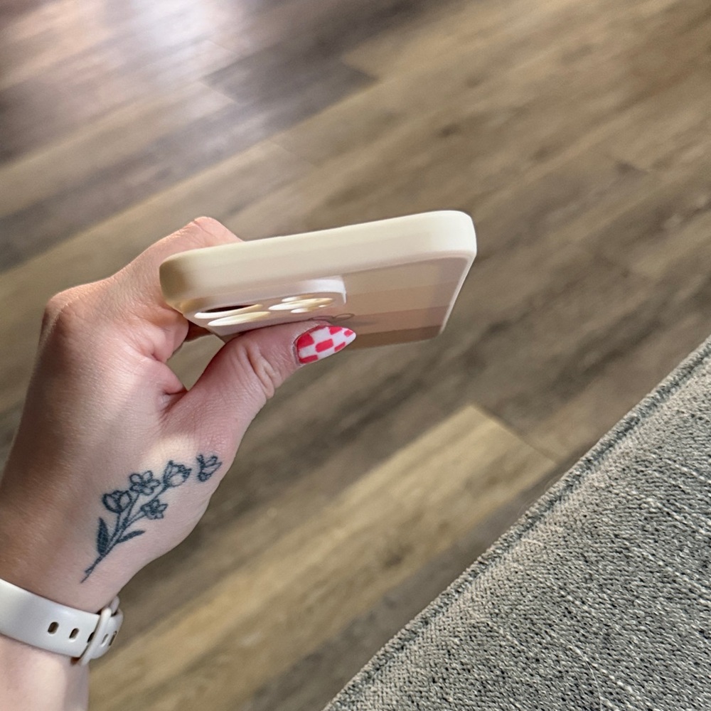 Pink Gradient Heart Phone Case - Picture 6 of 8